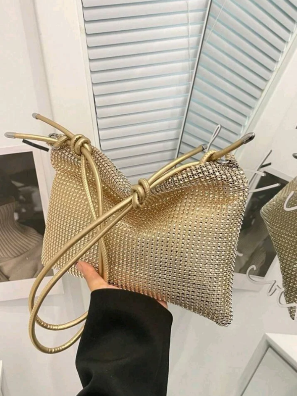 Cartera Dorada