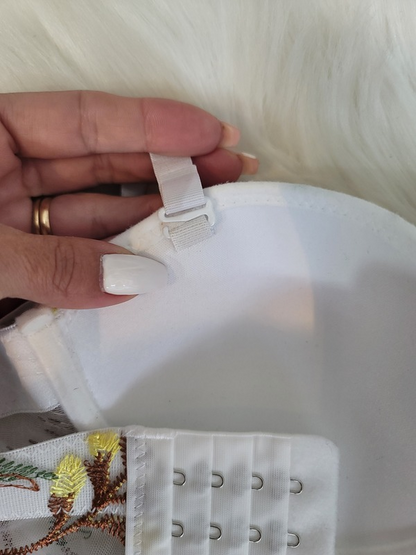 Top flores blanco