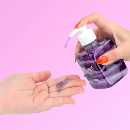 Crema en gel hidratante Sweet Glow con aroma a mora para la zona inguinal, 240 ml - Intt Cosmetics